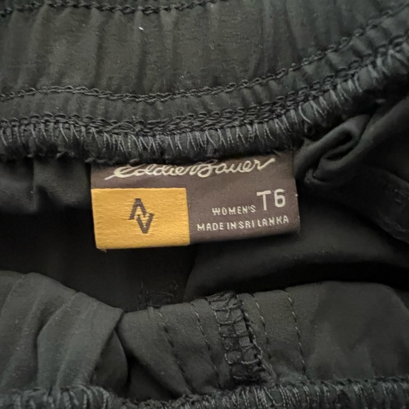 NWOT. Size 6T Eddie Bauer nylon joggers, green/gray color elastic waist & cuffs. - Picture 6 of 7